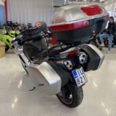 Honda - VFR - 800 VTEC ABS // Juuri saapunut / 4x laukut / 2-om Suomipyörä / Huoltokirja // - Moottoripyörä
