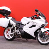 Honda - VFR - 800 VTEC //1-OM, Suomi-pyörä / 3x-laukut / Kahvalämmittimet // - Moottoripyörä