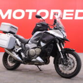 Honda - VFR1200X - 1200 X Crosstourer // Navigointi / 4x laukut / ABS / TC / Juuri saapunut / - Moottoripyörä