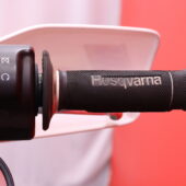 Husqvarna - 701 - Supermoto // Juuri Saapunut! / Suomi-pyörä / Huoltokirja / Akrapovic / ABS // - Moottoripyörä