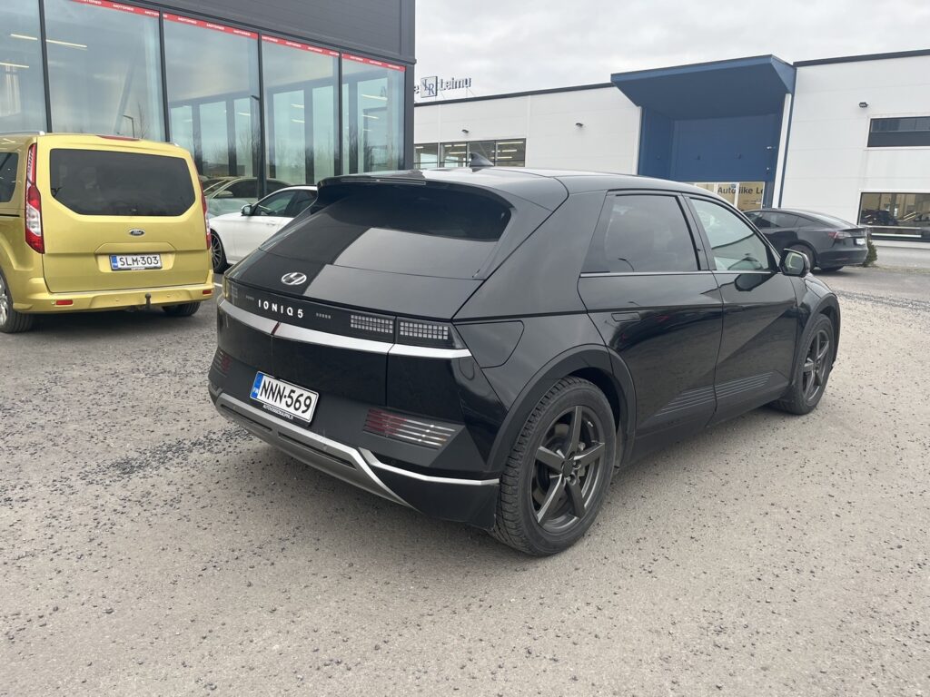 Hyundai - IONIQ 5 - 77 kWh 229 hv Style Hyundai - IONIQ 5 - 77 kWh 229 hv Style - Maastoauto