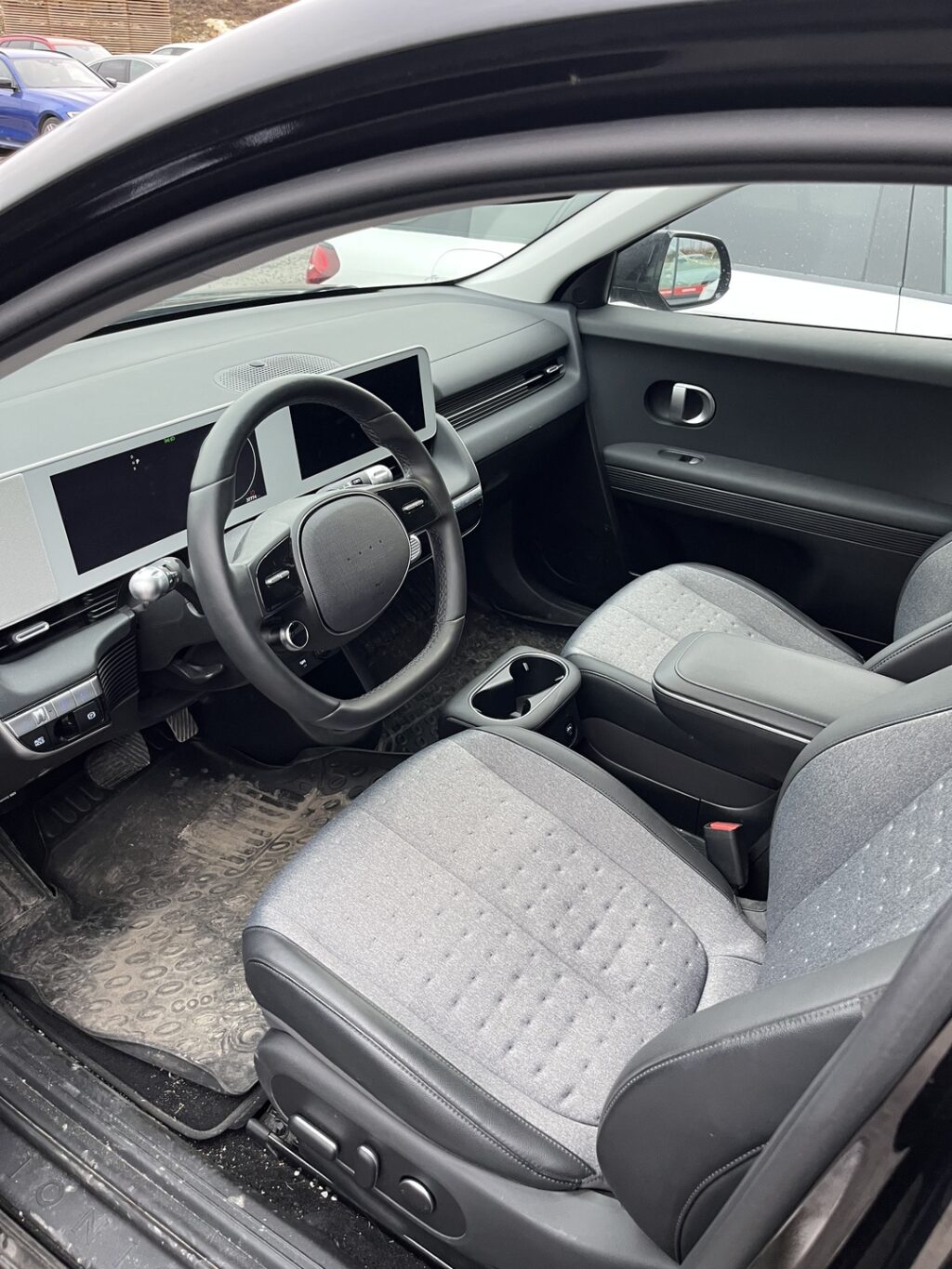 Hyundai - IONIQ 5 - 77 kWh 229 hv Style Hyundai - IONIQ 5 - 77 kWh 229 hv Style - Maastoauto