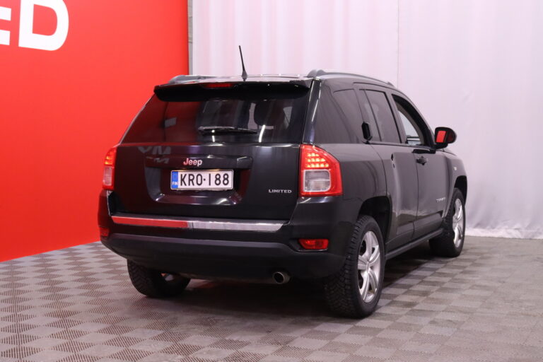 Jeep - Compass - 4x4 2,4 CVT Limited // Myydään HUUTOKAUPAT.COMISSA // - Maastoauto
