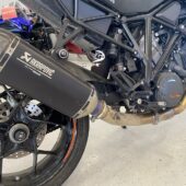 KTM - 1290 - Super Duke R // Juuri Saapunut / Tech- ja Track pack / Akrapovic // - Moottoripyörä