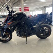 KTM - 1290 - Super Duke R // Juuri Saapunut / Tech- ja Track pack / Akrapovic // - Moottoripyörä