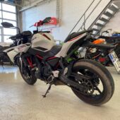 Kawasaki - Z - 650 // Juuri saapunut! / 1-Om. Suomi-pyörä / Takuu voimassa! / Huoltokirja / ABS / Kahvanlämmittimet // - Moottoripyörä