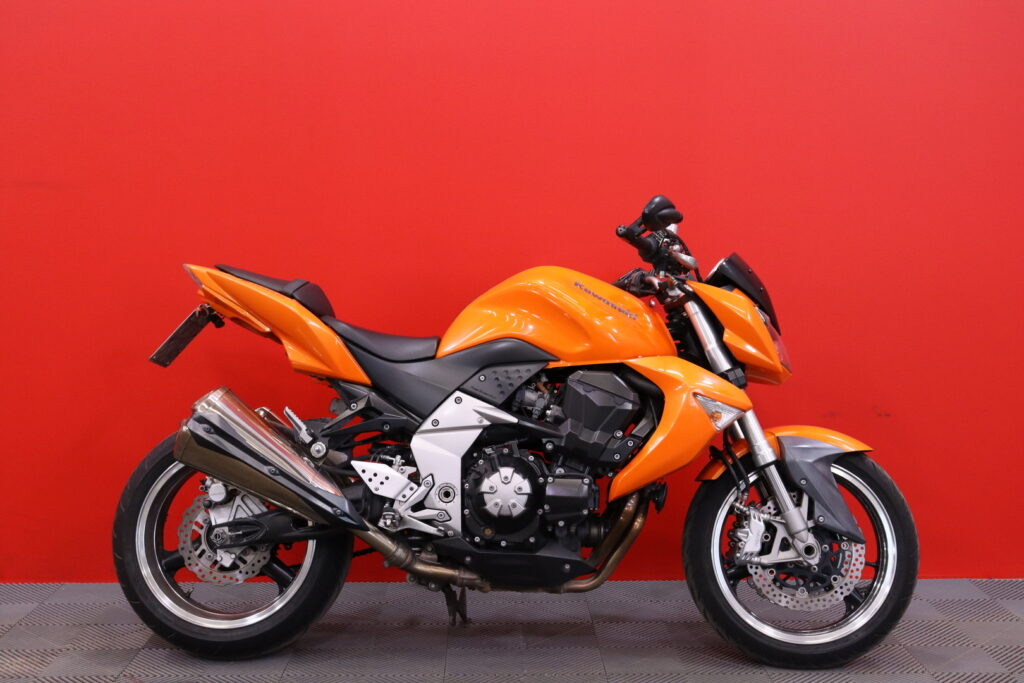 Kawasaki - Z - 1000 // Juuri Saapunut!!! / Suomi-pyörä / Huoltokirja / Nissin // Kawasaki - Z - 1000 // Juuri Saapunut!!! / Suomi-pyörä / Huoltokirja / Nissin // - Moottoripyörä