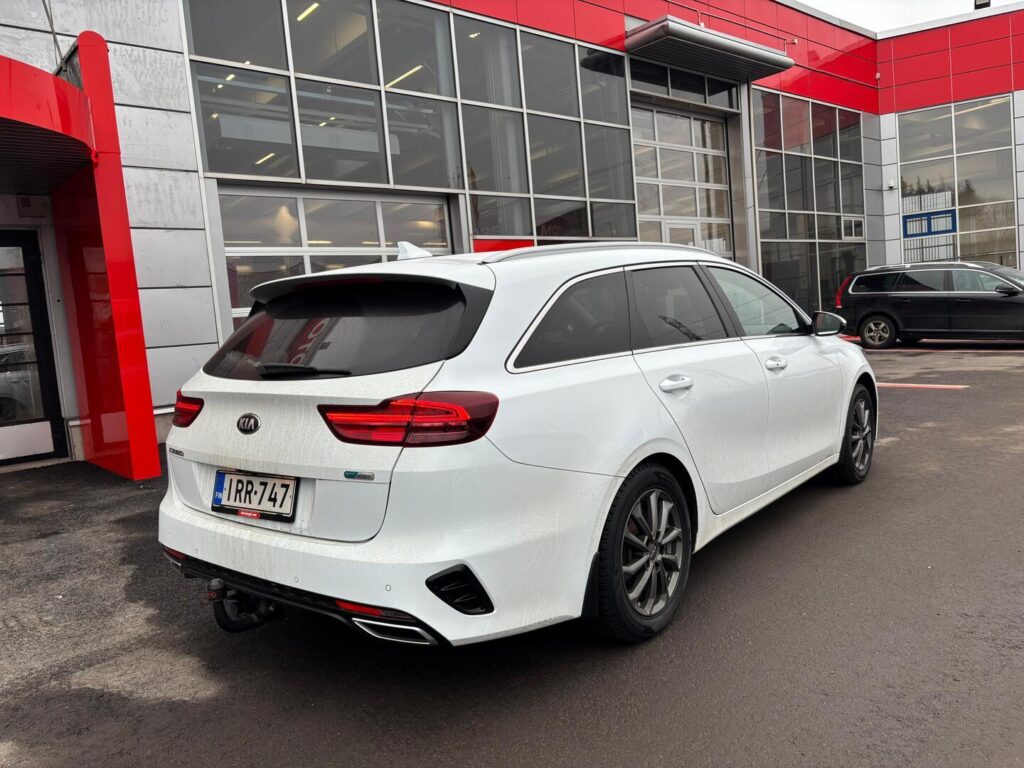 Kia - Ceed - 1,6 GDI Plug-In Hybrid EX SW DCT Kia - Ceed - 1,6 GDI Plug-In Hybrid EX SW DCT - Farmari