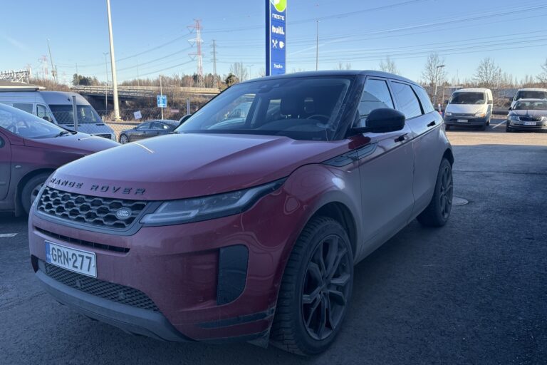 Land Rover - Range Rover Evoque - P300e Plug-in Hybrid SE / Kamera / ACC / Sähköpenkit / Carplay / Koukku // - Maastoauto