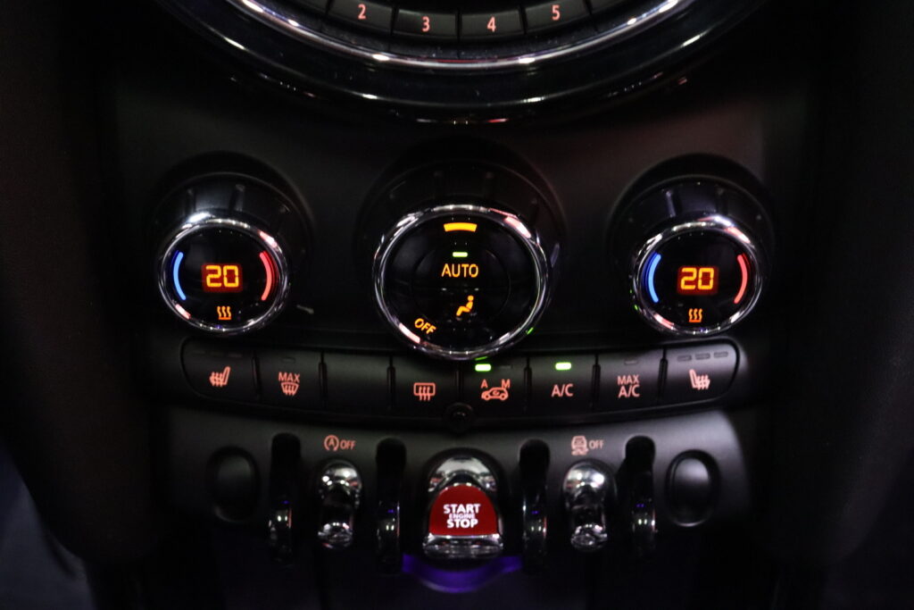 tuotekuva-MINI-COOPER-KNS-768-2026-01-23-122102-28 tuotekuva-MINI-COOPER-KNS-768-2026-01-23-122102-28