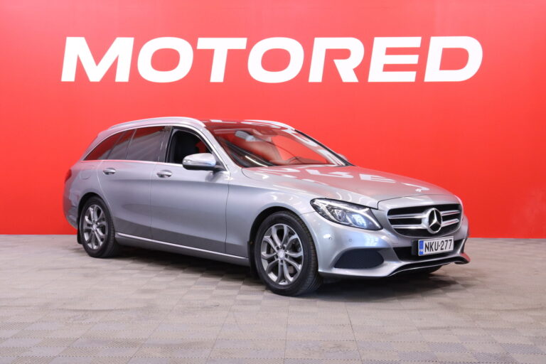 Mercedes-Benz - C - 220 d T A Premium Business // LED ILS / Panoraama / Kaistavahti / Sporttipenkit / Puolinahka sisusta / Tutkat / - Farmari