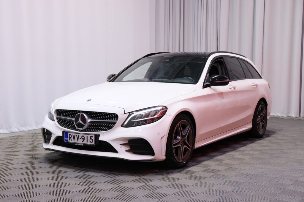 Mercedes-Benz - C - 220 d T A Business AMG // Distronic pro / Aktiv. Kaista-avustin / AMG Paketit / P.Kamera / Sporttipenkit / CarPlay / Mercedes-Benz - C - 220 d T A Business AMG // Distronic pro / Aktiv. Kaista-avustin / AMG Paketit / P.Kamera / Sporttipenkit / CarPlay / - Farmari