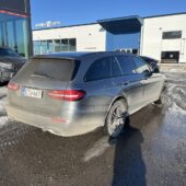 Mercedes-Benz - E - 300 de 4MATIC T A Business AMG EQ Power - Farmari