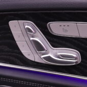 Mercedes-Benz - E - 300 de 4MATIC T A AMG // Distronic+ / Panorama / Burmester / Muistipenkit / Vetokoukku / Kamera / Night // - Farmari