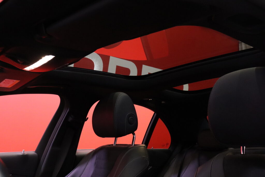 tuotekuva-Mercedes-Benz-E-MPE-560-2026-03-19-111603-16 tuotekuva-Mercedes-Benz-E-MPE-560-2026-03-19-111603-16