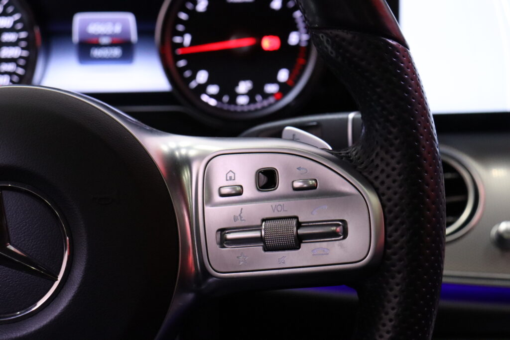 tuotekuva-Mercedes-Benz-E-MPE-560-2026-03-19-111603-21 tuotekuva-Mercedes-Benz-E-MPE-560-2026-03-19-111603-21