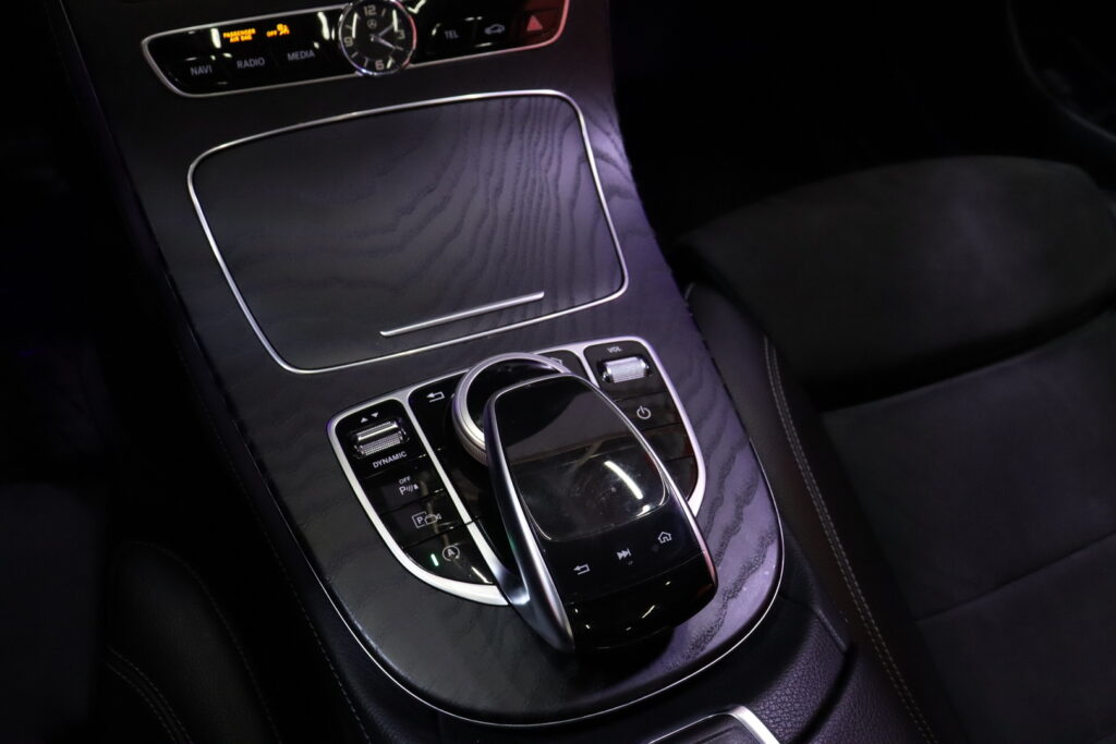 tuotekuva-Mercedes-Benz-E-MPE-560-2026-03-19-111603-32 tuotekuva-Mercedes-Benz-E-MPE-560-2026-03-19-111603-32