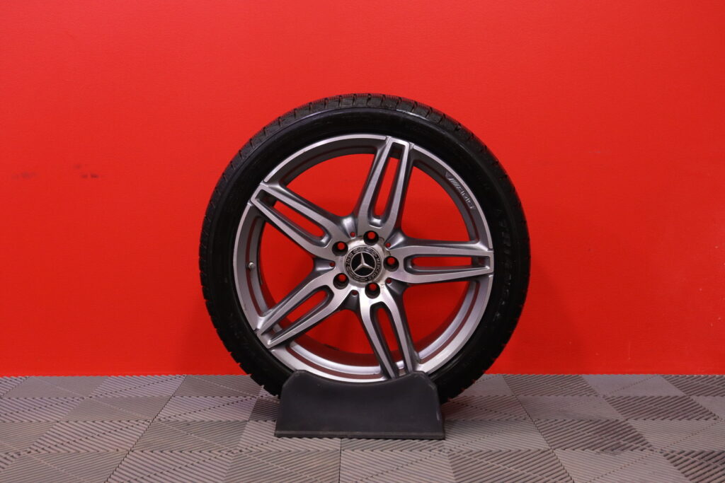 tuotekuva-Mercedes-Benz-E-MPE-560-2026-03-19-111603-36 tuotekuva-Mercedes-Benz-E-MPE-560-2026-03-19-111603-36