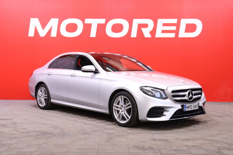 Mercedes-Benz - E - 220 d 4Matic A Business AMG  / Multibeam LED / Burmester / Webasto / Panorama - Sedan