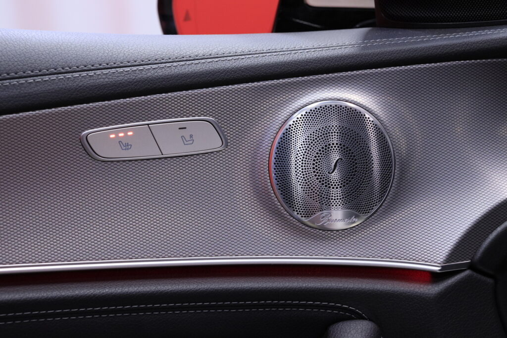 Mercedes-Benz - E - 220 d 4Matic T A Premium Business AMG Mercedes-Benz - E - 220 d 4Matic T A Premium Business AMG - Farmari