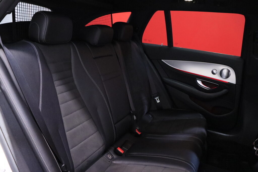 tuotekuva-Mercedes-Benz-E-YLR-379-2026-03-09-162007-29 tuotekuva-Mercedes-Benz-E-YLR-379-2026-03-09-162007-29