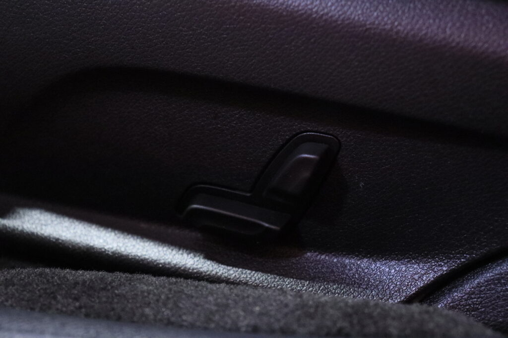 Mercedes-Benz - E - 220 d 4Matic T A Premium Business AMG Mercedes-Benz - E - 220 d 4Matic T A Premium Business AMG - Farmari