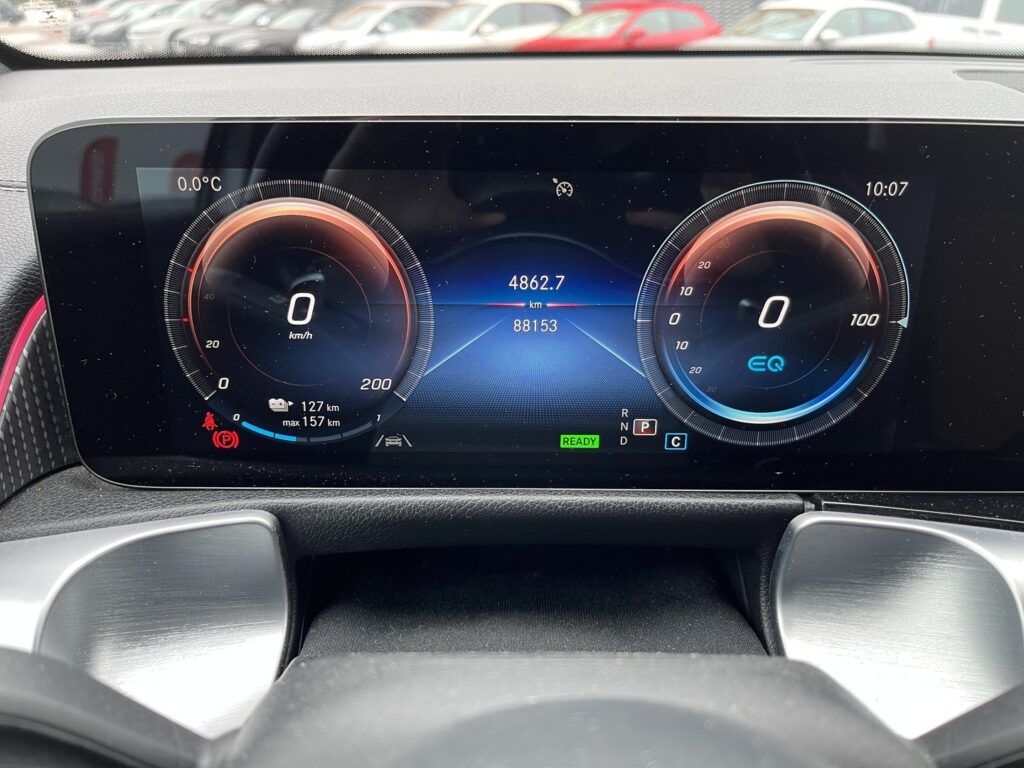 Mercedes-Benz - EQB - 300 4MATIC Business // 7-Paikkainen / Widescreen / Kamera / Mercedes Me / Mercedes-Benz - EQB - 300 4MATIC Business // 7-Paikkainen / Widescreen / Kamera / Mercedes Me / - Maastoauto