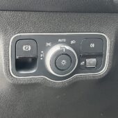 Mercedes-Benz - EQB - 300 4MATIC Business // 7-Paikkainen / Widescreen / Kamera / Mercedes Me / - Maastoauto