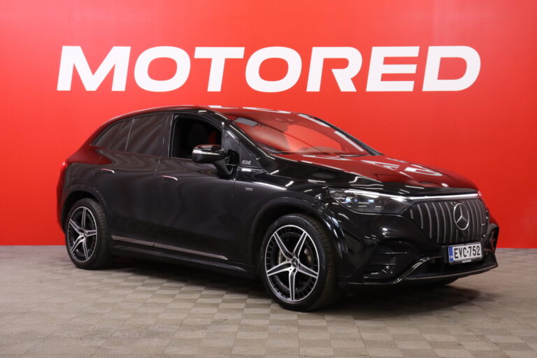 Mercedes-Benz - EQE SUV - 43 4Matic AMG // Hyperscreen / HUD / Burmester / Distronic+ / 4-pyöräohjaus / - Maastoauto