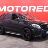 Mercedes-Benz - GLE - 500 e 4Matic AMG // Panoraama / Koukku / Sähkösäätöiset nahkapenkit / ILS - Maastoauto