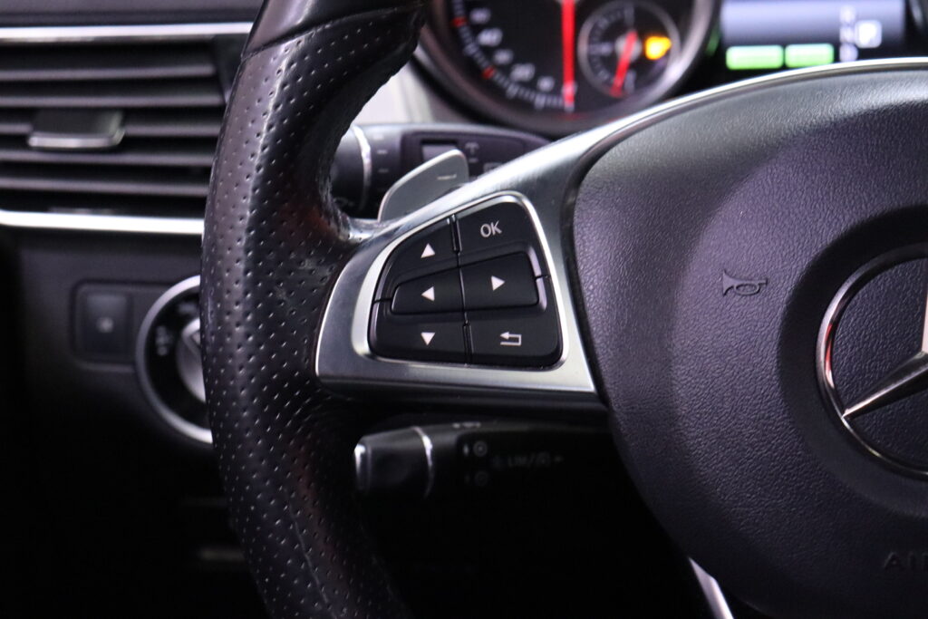 tuotekuva-Mercedes-Benz-GLE-JLY-886-2026-02-26-133503-19 tuotekuva-Mercedes-Benz-GLE-JLY-886-2026-02-26-133503-19