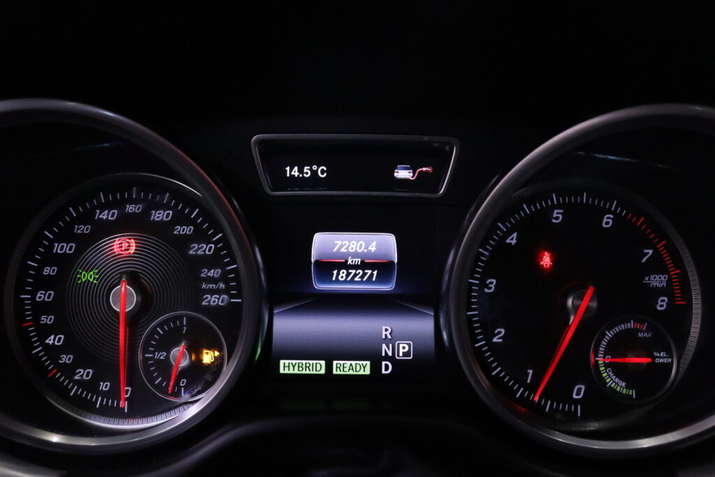 tuotekuva-Mercedes-Benz-GLE-JLY-886-2026-02-26-133503-20 tuotekuva-Mercedes-Benz-GLE-JLY-886-2026-02-26-133503-20