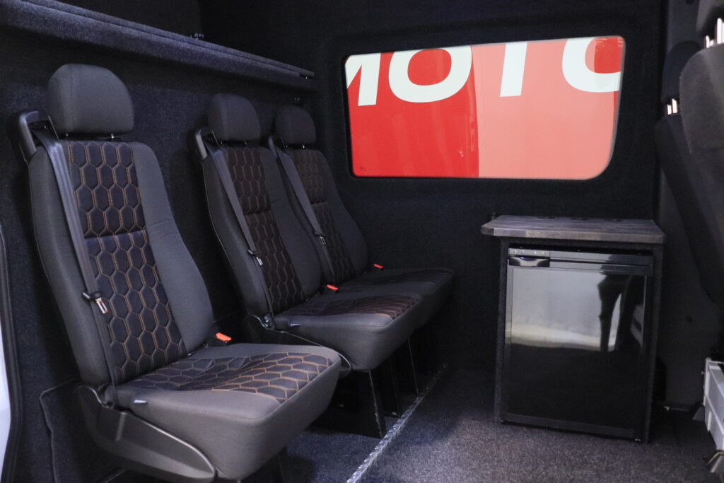 Mercedes-Benz - Sprinter - 319CDI RWD-3,5/43 KB pitkä A3 Jatko-ohjaamo Mercedes-Benz - Sprinter - 319CDI RWD-3,5/43 KB pitkä A3 Jatko-ohjaamo - Pakettiauto