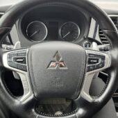Mitsubishi - Outlander PHEV - Instyle Navi 4WD 5P - Maastoauto