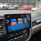 Mitsubishi - Outlander PHEV - Instyle Navi 4WD 5P - Maastoauto