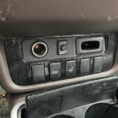 tuotekuva-Mitsubishi-Outlander-PHEV-BVU-975-2026-03-17-154035-21