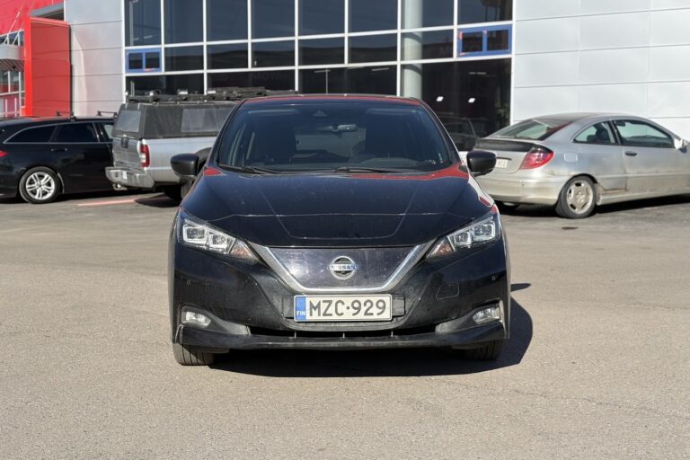 Nissan - Leaf - Acenta 40 kWh Driver Assist Pack FI // 360° / ACC / Kaistavahti / Navi / LED / Lämmitettävä ratti // - Viistoperä