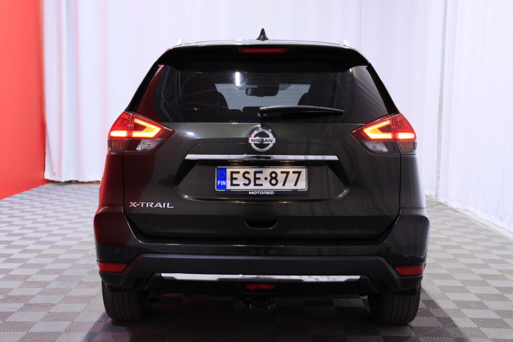 Nissan - X-Trail - DIG-T 160 Tekna 2WD DCT 5 seats Nissan - X-Trail - DIG-T 160 Tekna 2WD DCT 5 seats - Maastoauto