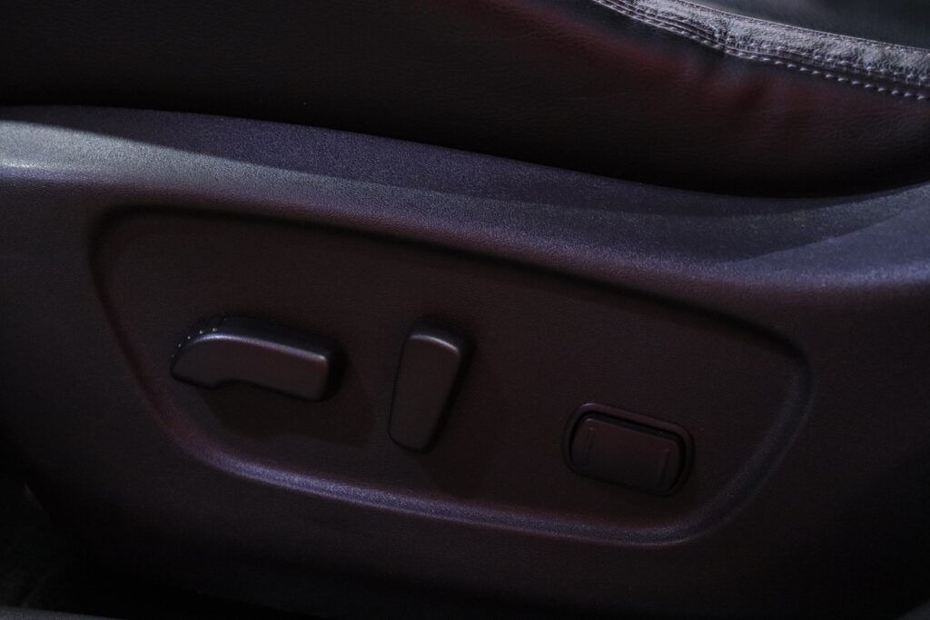 Nissan - X-Trail - DIG-T 160 Tekna 2WD DCT 5 seats Nissan - X-Trail - DIG-T 160 Tekna 2WD DCT 5 seats - Maastoauto