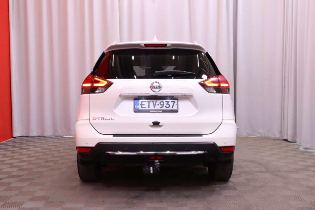 Nissan - X-Trail - dCi 130 Acenta 2WD Xtronic / FACELIFT / Nahat / 360° / Koukku / KeylessGO / VARUSTELTU !! Nissan - X-Trail - dCi 130 Acenta 2WD Xtronic / FACELIFT / Nahat / 360° / Koukku / KeylessGO / VARUSTELTU !! - Maastoauto