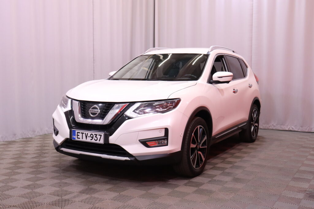 Nissan - X-Trail - dCi 130 Acenta 2WD Xtronic / FACELIFT / Nahat / 360° / Koukku / KeylessGO / VARUSTELTU !! Nissan - X-Trail - dCi 130 Acenta 2WD Xtronic / FACELIFT / Nahat / 360° / Koukku / KeylessGO / VARUSTELTU !! - Maastoauto