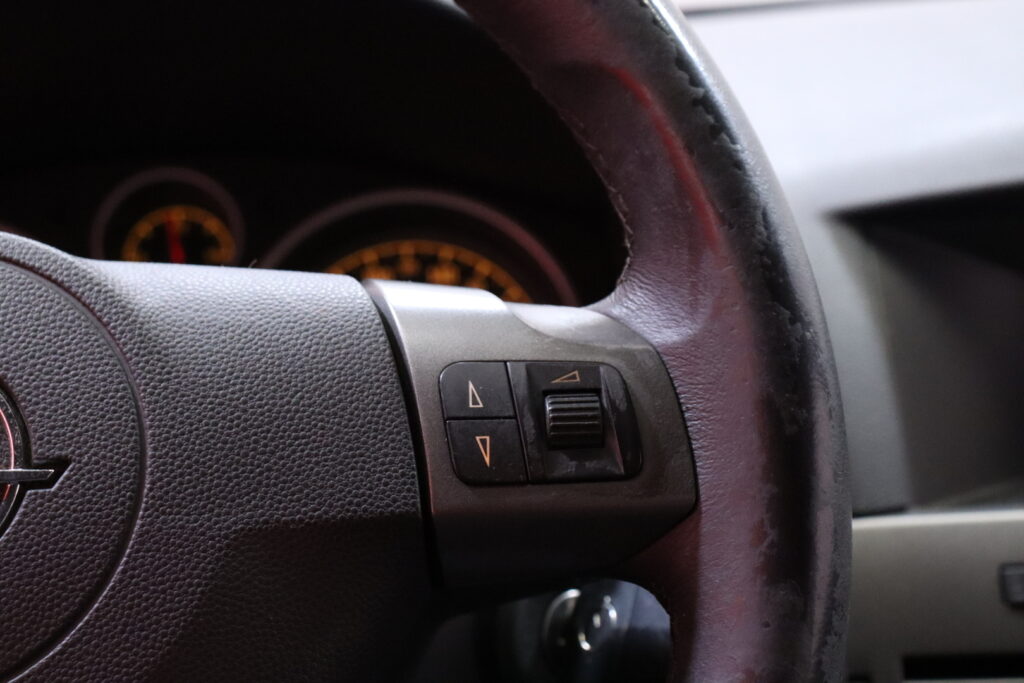 Opel - Astra - 5D ASTRA STW 1.8-AHL35/270 Opel - Astra - 5D ASTRA STW 1.8-AHL35/270 - Farmari