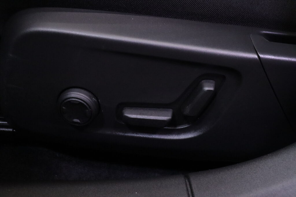 Polestar - 2 - Long Range Dual Motor, 300kW, 78kWh Polestar - 2 - Long Range Dual Motor, 300kW, 78kWh - Viistoperä