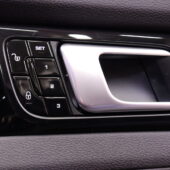 Porsche - Panamera - 4 E-Hybrid // Sport Chrono / PASM / Bose Premium / Panoraama / 360° kamera / Muistinahat // - Sedan