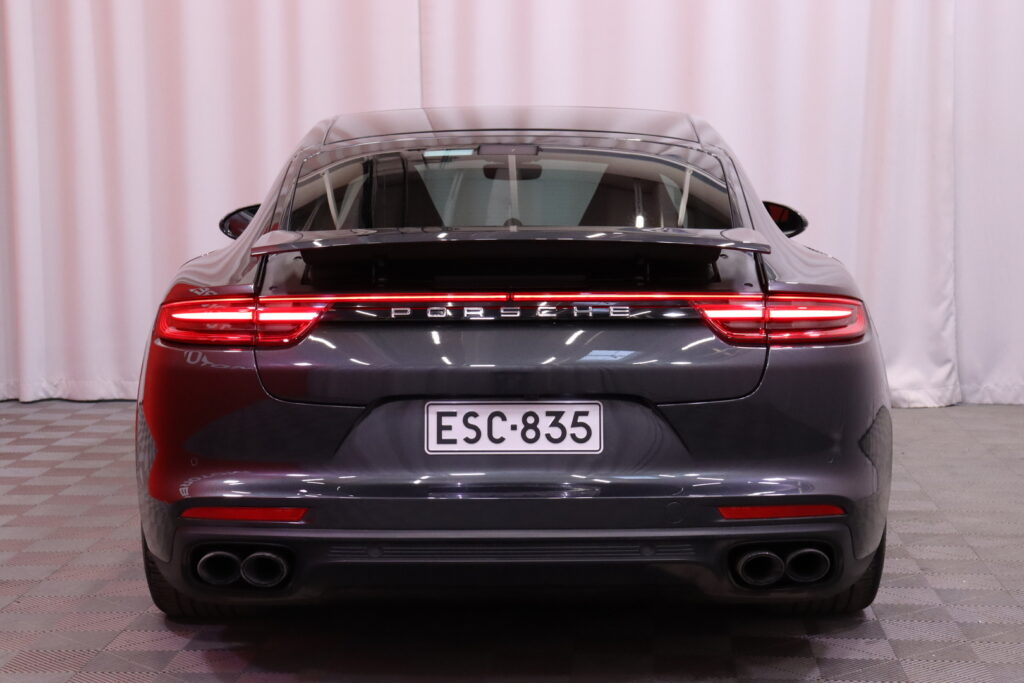 Porsche - Panamera - 4 E-Hybrid // Sport Chrono / PASM / Bose Premium / Panoraama / 360° kamera / Muistinahat // Porsche - Panamera - 4 E-Hybrid // Sport Chrono / PASM / Bose Premium / Panoraama / 360° kamera / Muistinahat // - Sedan