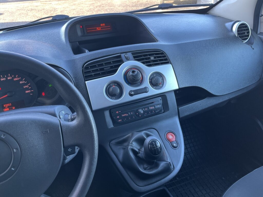 Renault - Kangoo Express - 1,5 dCi 90hv 5MT Blonde Renault - Kangoo Express - 1,5 dCi 90hv 5MT Blonde - Pakettiauto