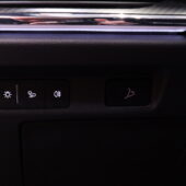 Skoda - Enyaq - 60 SportLine iV / 1.om Suomi-auto / ACC / 360-kamera / Crystal Lighting / Koukku / Sähköpenkki muistilla / Virtual Pedal / - Maastoauto