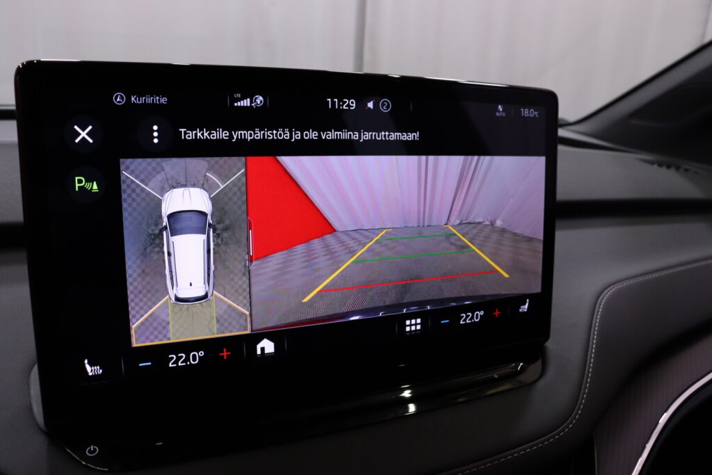 tuotekuva-Skoda-Enyaq-RVA-486-2026-03-19-133003-27 tuotekuva-Skoda-Enyaq-RVA-486-2026-03-19-133003-27