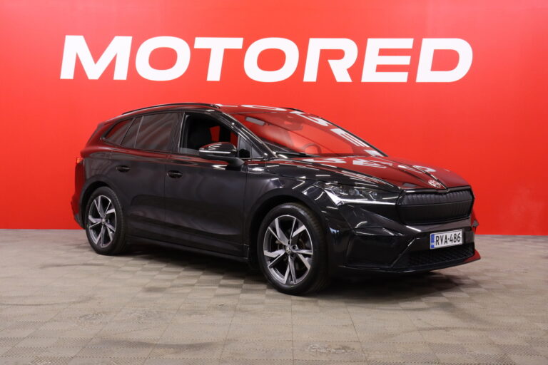 Skoda - Enyaq - 60 SportLine iV / 1.om Suomi-auto / ACC /  360-kamera / Crystal Lighting /  Koukku / Sähköpenkki muistilla / Virtual Pedal / - Maastoauto