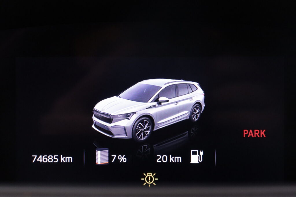 tuotekuva-Skoda-Enyaq-RVC-619-2026-03-03-153604-19 tuotekuva-Skoda-Enyaq-RVC-619-2026-03-03-153604-19